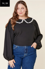 Load image into Gallery viewer, Peter Pan Crop Blouse