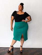 Load image into Gallery viewer, Kelly Pencil Skirt (Size 20)
