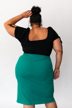 Load image into Gallery viewer, Kelly Pencil Skirt (Size 20)
