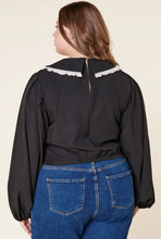 Load image into Gallery viewer, Peter Pan Crop Blouse
